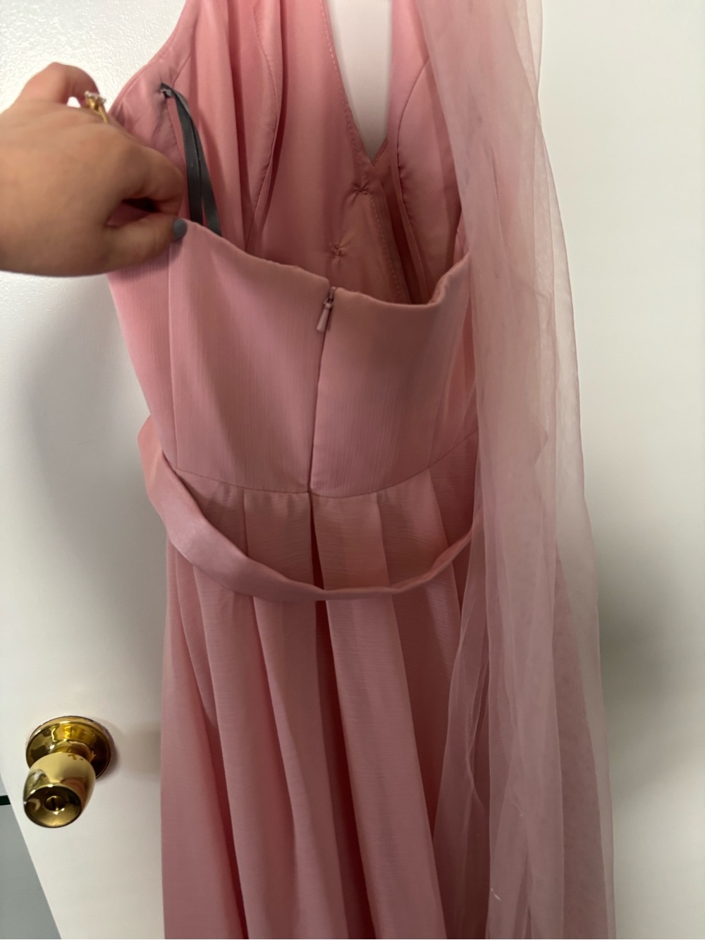 White by Vera Wang Soft Pink Feminine Flirty Bridesmaid Chiffon Halter Dress 8 - Picture 4 of 6